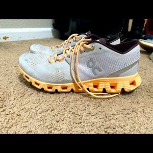 On Running Shoes Cloud X Size 9